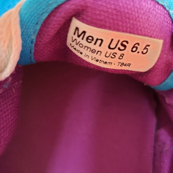 Vans Canvas Sneaker Shoes - Picture 7 of 7